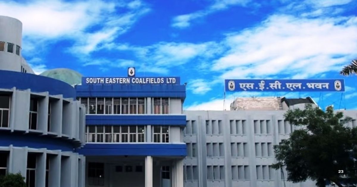 : Internal notification poster for SECL Assistant Foreman (Electrical) recruitment for 543 posts.